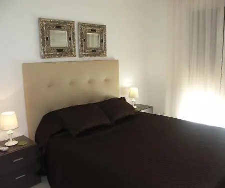 Plaza Espana - 3 Bedroom - Lual Апартаменты Нерха