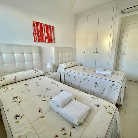 Plaza Espana - 3 Bedroom - Lual Нерха