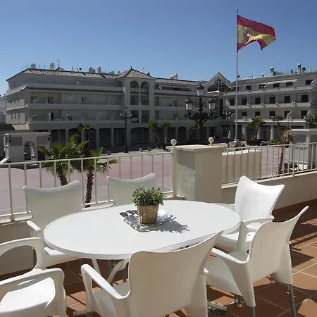 Plaza Espana - 3 Bedroom - Lual Apartment Nerja
