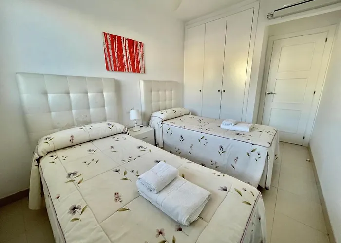 Plaza Espana ネルハ